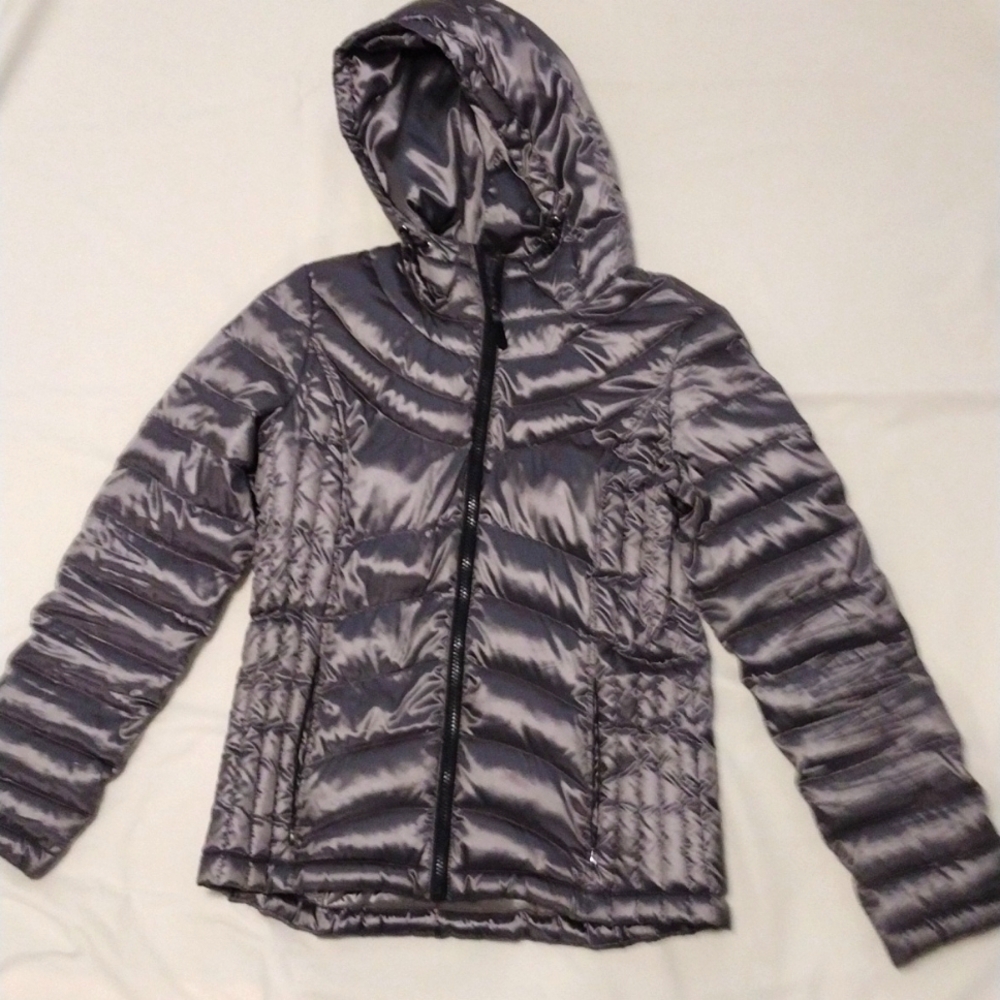 Andrew Marc Puffy Light Jacket Coat Gray Silver Small